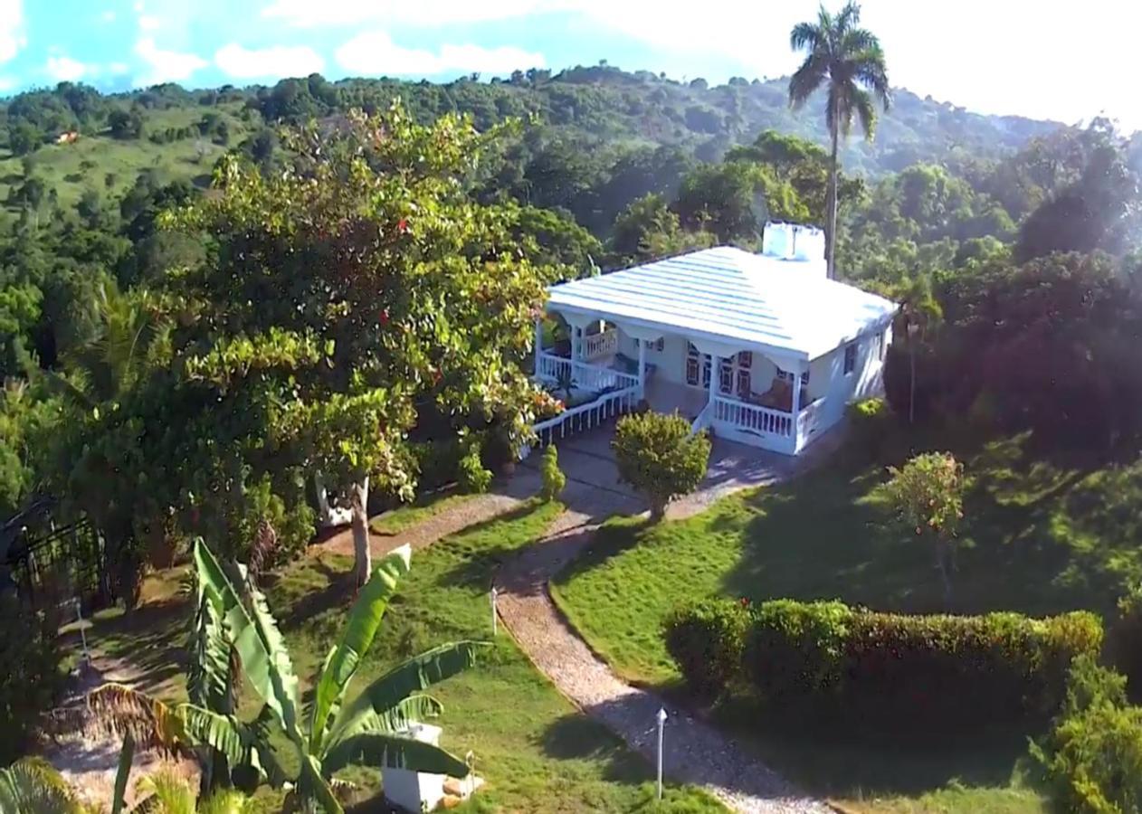 Casa Blanca Samana - لاس غاليراس المظهر الخارجي الصورة